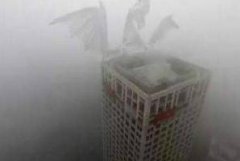 中国雾霾巨型不明生物（巨型不明生物真相）
