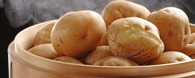 微波炉芝士土豆泥最好吃的做法（微波炉煮芝士土豆泥正确方法）